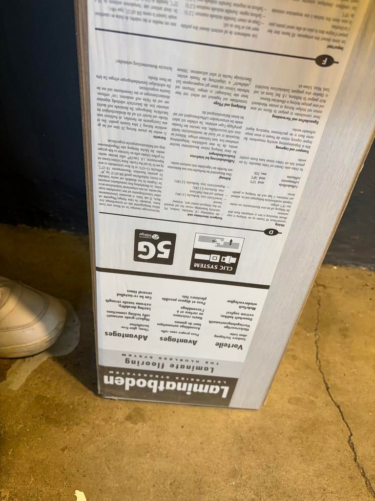 Laminaat Trend Eiche Weiss - 2,697 m², Wit, Nieuw, Ophalen of Verzenden, Minder dan 10 m²