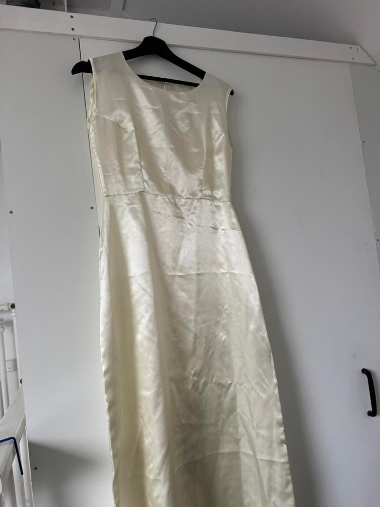Avondjurk, Ophalen of Verzenden, Zo goed als nieuw, Trouwjurk