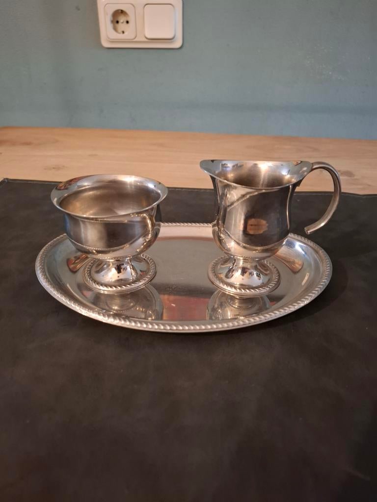 Vintage Zilverkleurige Suikerpot, Melkkan & Dienblad Set, Antiek en Kunst, Antiek | Goud en Zilver, Ophalen, Zilver