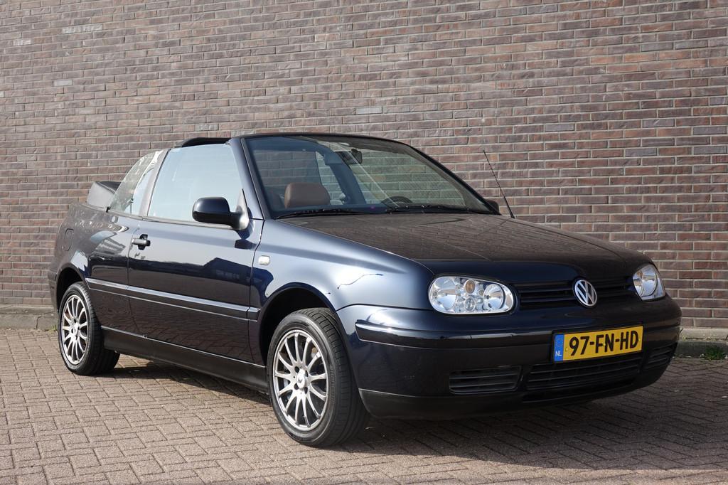 Volkswagen Golf Cabriolet 1.8 Highline, blauwe stoffen elekt, Cabriolet, Bedrijf, Handgeschakeld, 1781 cc