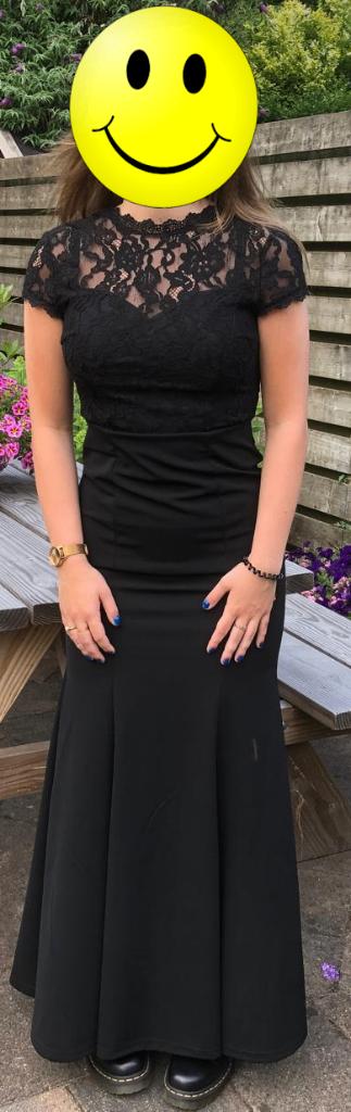 Mooie zwarte gala jurk met kant, Ophalen of Verzenden, Zo goed als nieuw, Zwart, Galajurk