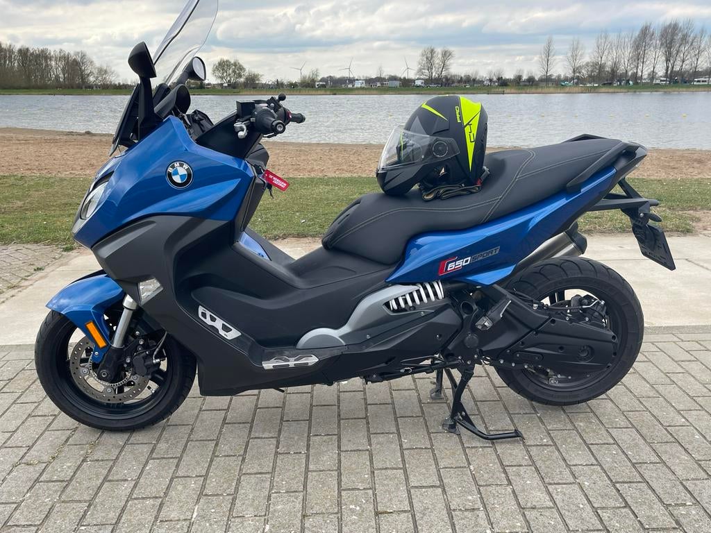 BMW C650Sport - Zo goed als nieuw, 6981 km, ABS, Handvatverw, Occasion, Particulier, Handvatverwarming, Meer dan 35 kW