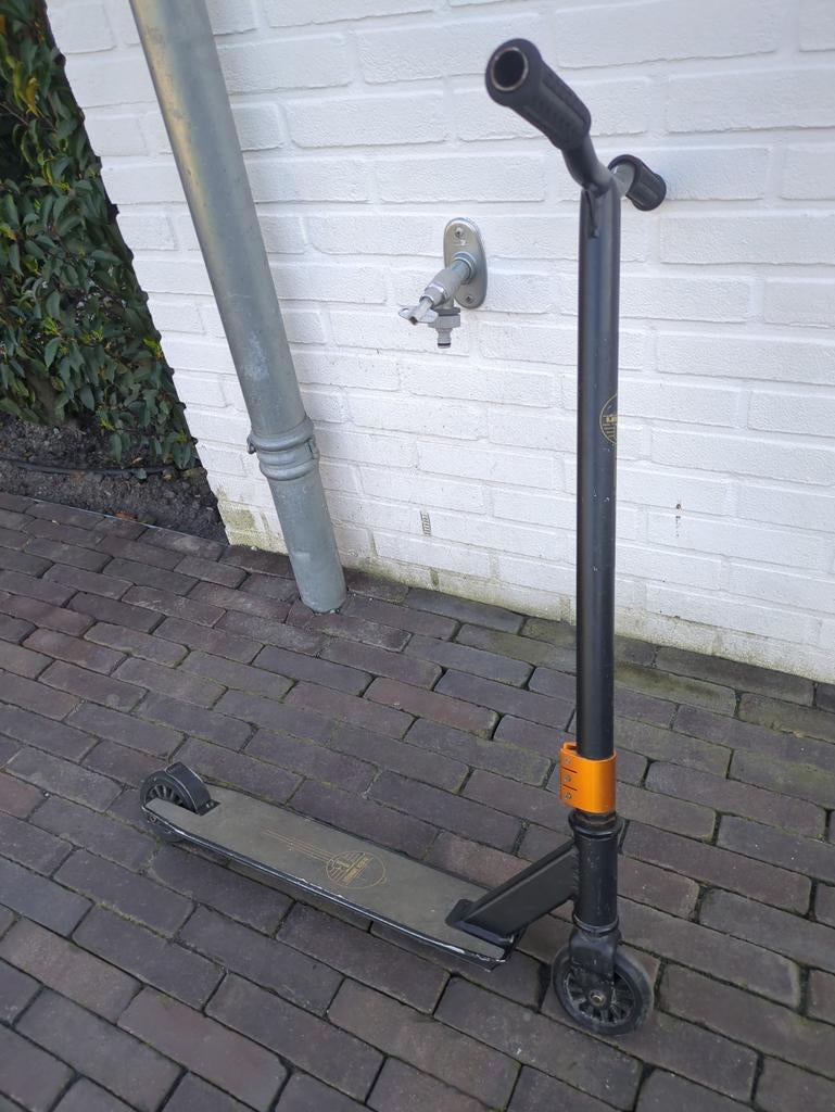 Stuntstep Black Dragon - Perfect om mee te stunten!, Fietsen en Brommers, Ophalen of Verzenden, Gebruikt, Overige typen, Black Dragon