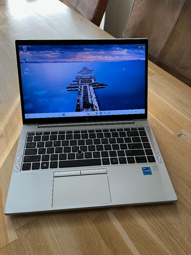 Nette snelle laptop HP Elitebook i5 256GB 16GB 14.4", Ophalen, Gebruikt, 2 tot 3 Ghz, Qwerty