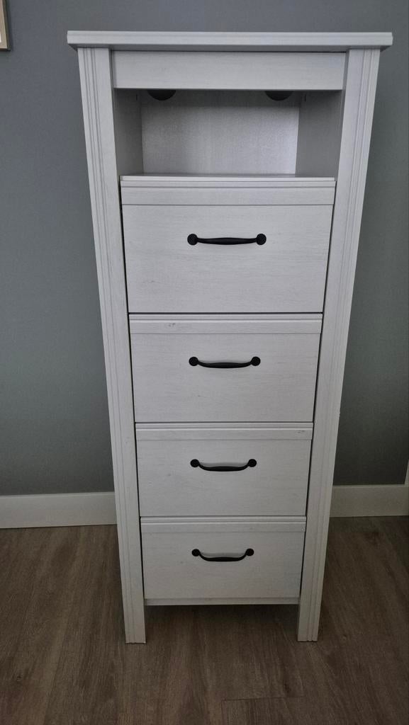 IKEA Brusali hoge ladekast met 4 lades - Gratis af te halen, Ophalen, Minder dan 50 cm, Gebruikt, 3 of 4 laden