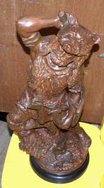 Terracotta Beeld van een strijder Uffrecht & Co Ca. 1870, Ophalen