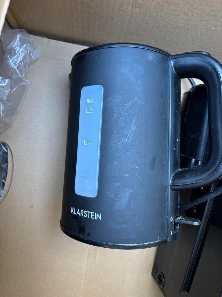 Coffee machine, air fryer, patio table , water heater,, Ophalen of Verzenden