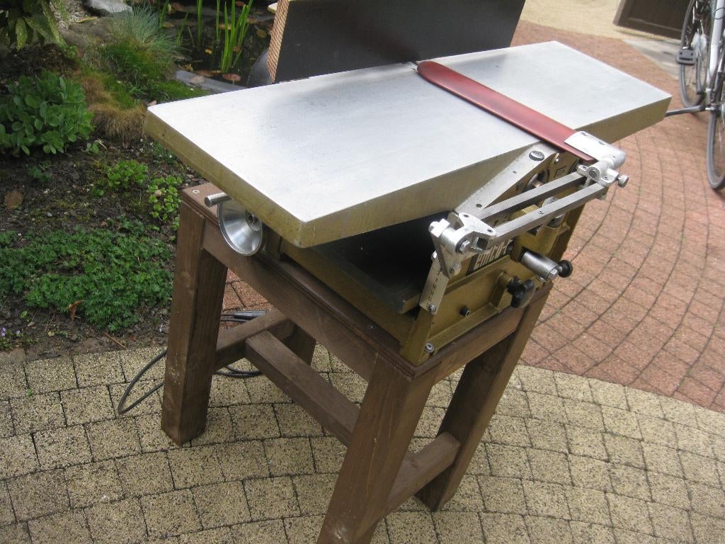 vlakvandiktebank,vlakbank,vlak vandiktebank,schaafbank 220v, Ophalen, Zo goed als nieuw, Elektrisch