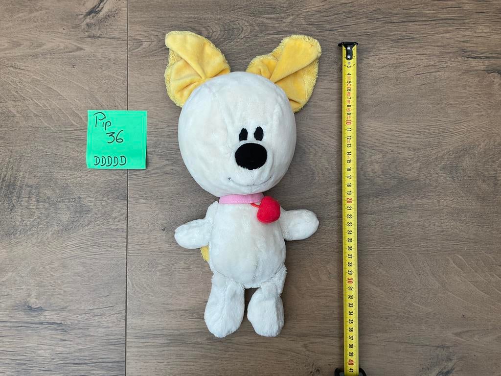 Zgan, niet kapot, Pip knuffel 30/35cm van Woezel en Pip, Ophalen, Zo goed als nieuw, Hond