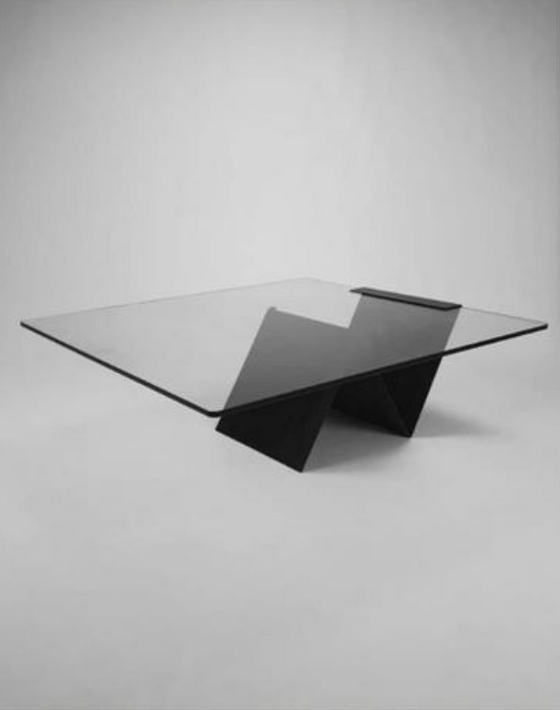 Italiaans design salontafel met glazen blad, Huis en Inrichting, Tafels | Salontafels, Ophalen, Gebruikt, 50 tot 100 cm, Vierkant