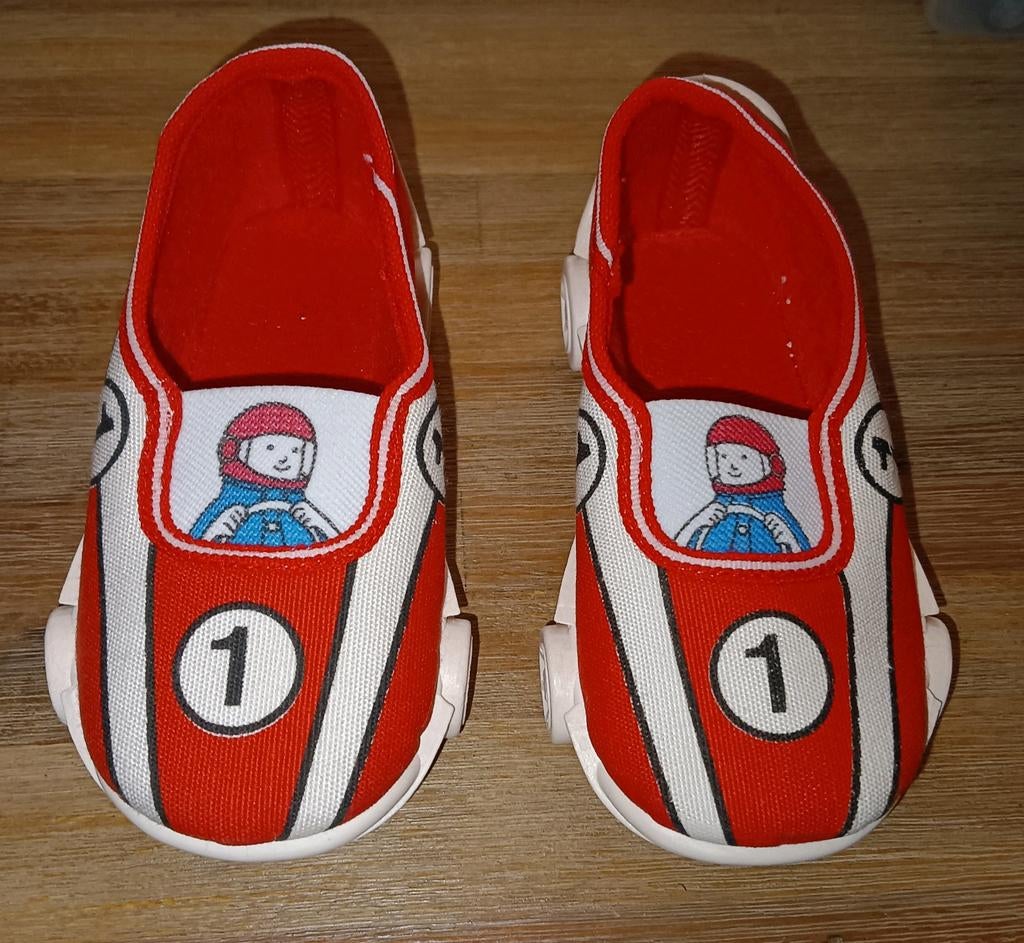 Leuke raceauto kinderschoentjes maat 23, Jongen of Meisje, Schoenen, Nieuw, Ophalen of Verzenden