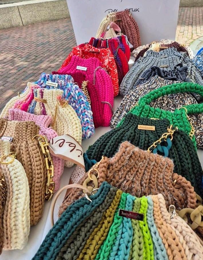 Partij handgemaakte gehaakte schoudertassen en/of handtassen, Ophalen, Nieuw, Overige kleuren, Overige typen