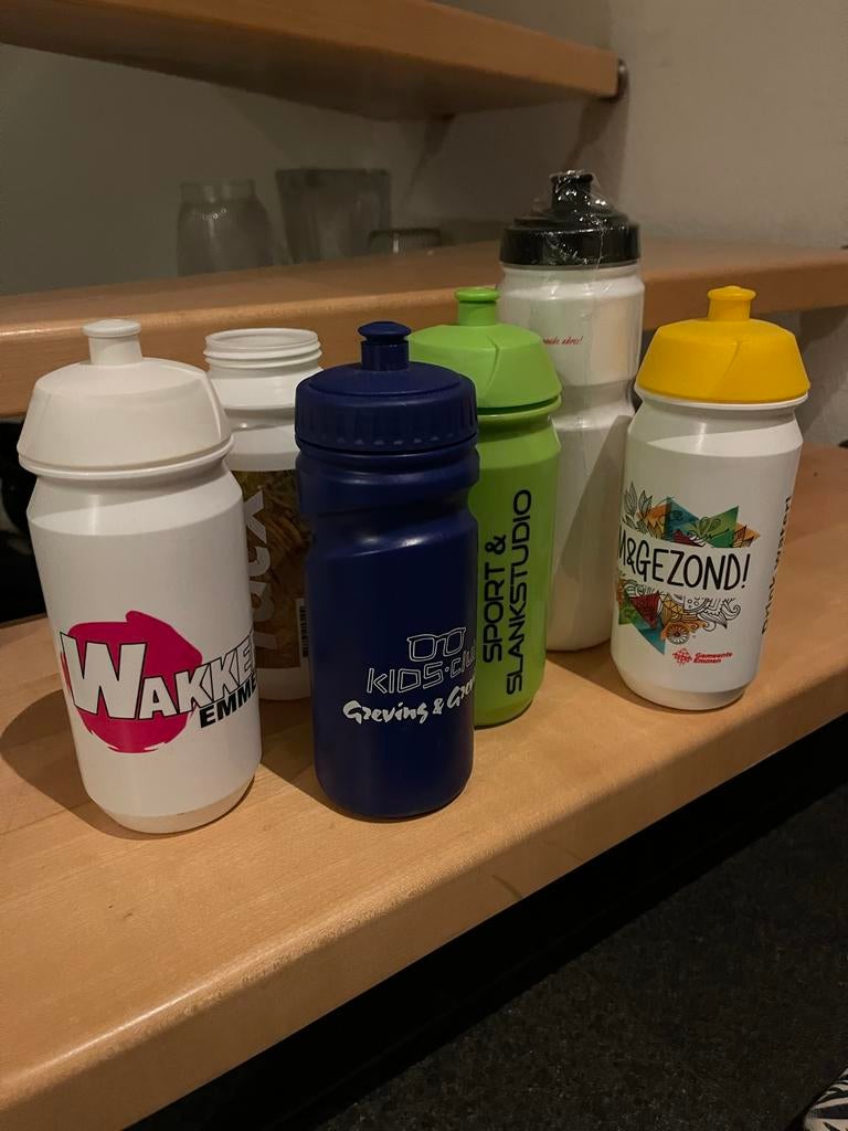 Nieuwe sport drinkflessen / bidons, Ophalen of Verzenden, Nieuw