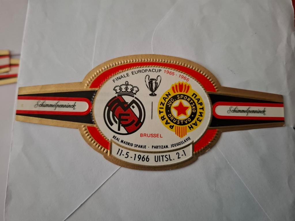 Sigarenbandje Real Madrid - Partizan Joegoslavië 1966, Verzamelen, Ophalen of Verzenden, Nieuw, Sigarenbandjes