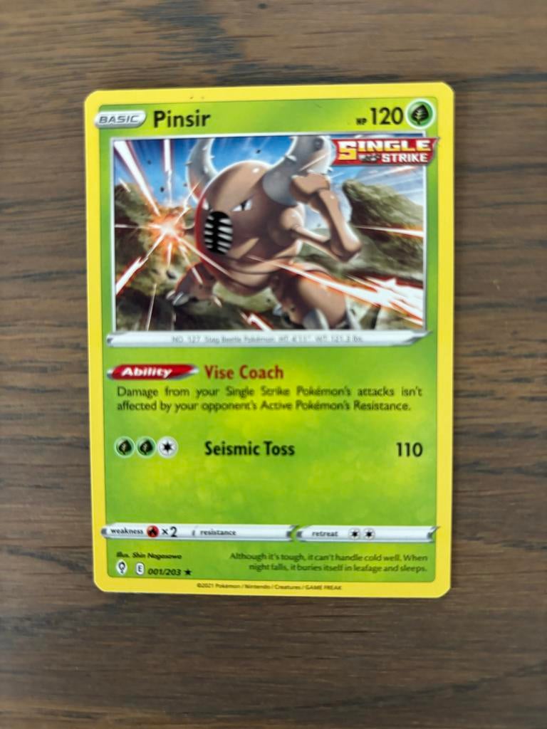 Pokémon Kaart: Pinsir (001/203) - Single Strike, Ophalen of Verzenden, Zo goed als nieuw, Losse kaart