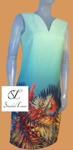 SMASHED LEMON🌷 mouwloze kokerjurk papagaai motief mt 34, Kleding | Dames, Jurken, Overige kleuren, Verzenden, Zo goed als nieuw