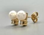 Vintage gouden oorbellen met parel en diamant. 2026/156., Ophalen of Verzenden, Goud, Oorbellen, Met edelsteen
