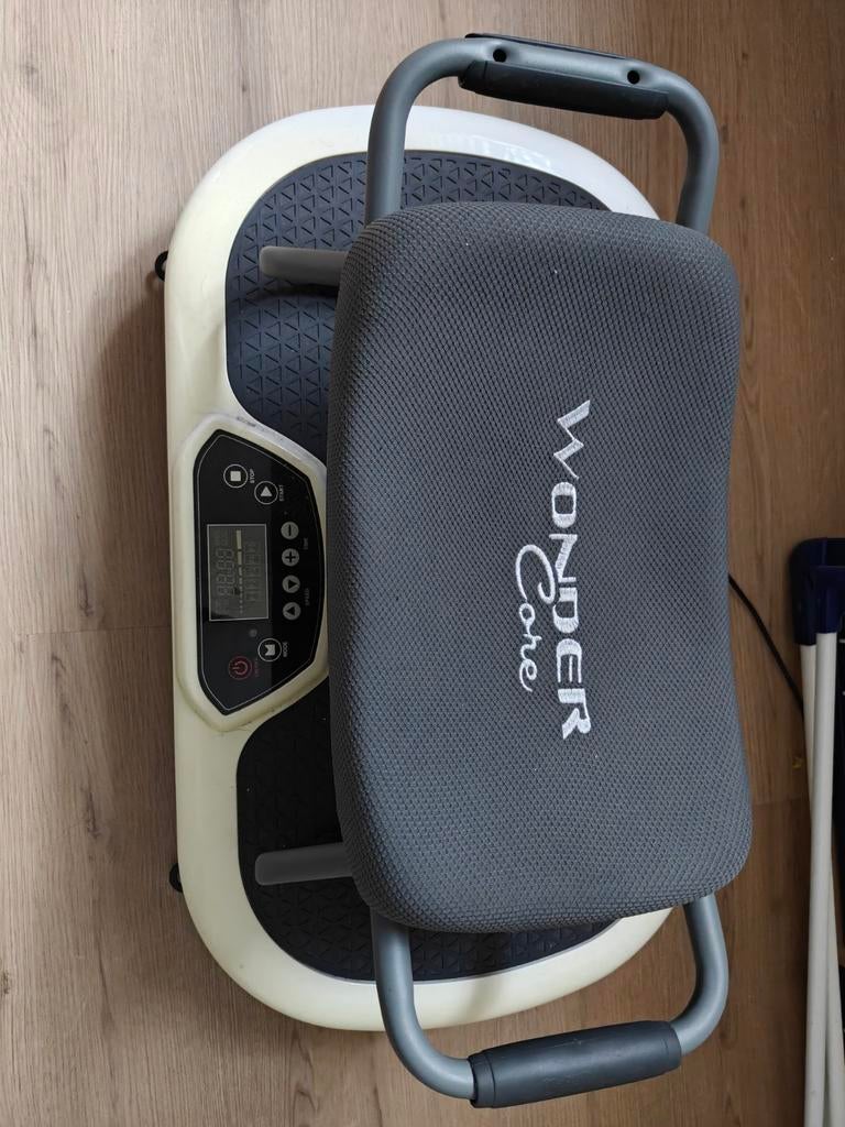Wonder Core trilplaat - Zo goed als nieuw!, Sport en Fitness, Fitnessapparatuur, Ophalen, Kunststof, Buik, Trilplaat