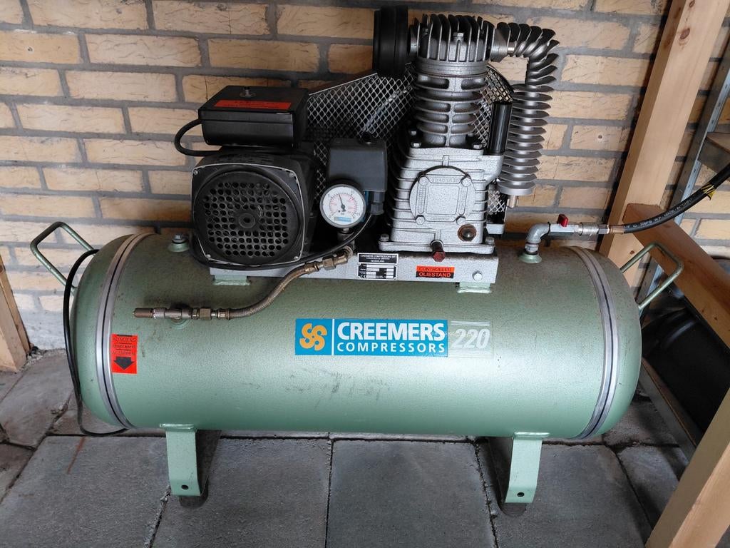 Compressor creemers cs 220, 100 liter of meer, Ophalen, 6 tot 10 bar, 200 tot 400 liter/min