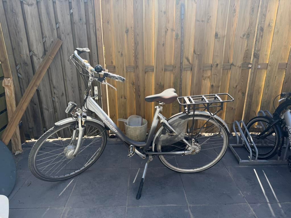 Dames fiets opknapper, Ophalen of Verzenden, Zo goed als nieuw