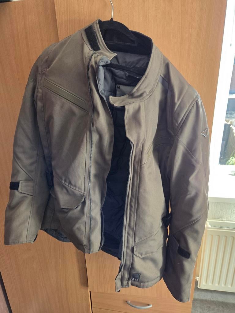 Macna motorjas met uitneembare voering, maat M, Ophalen