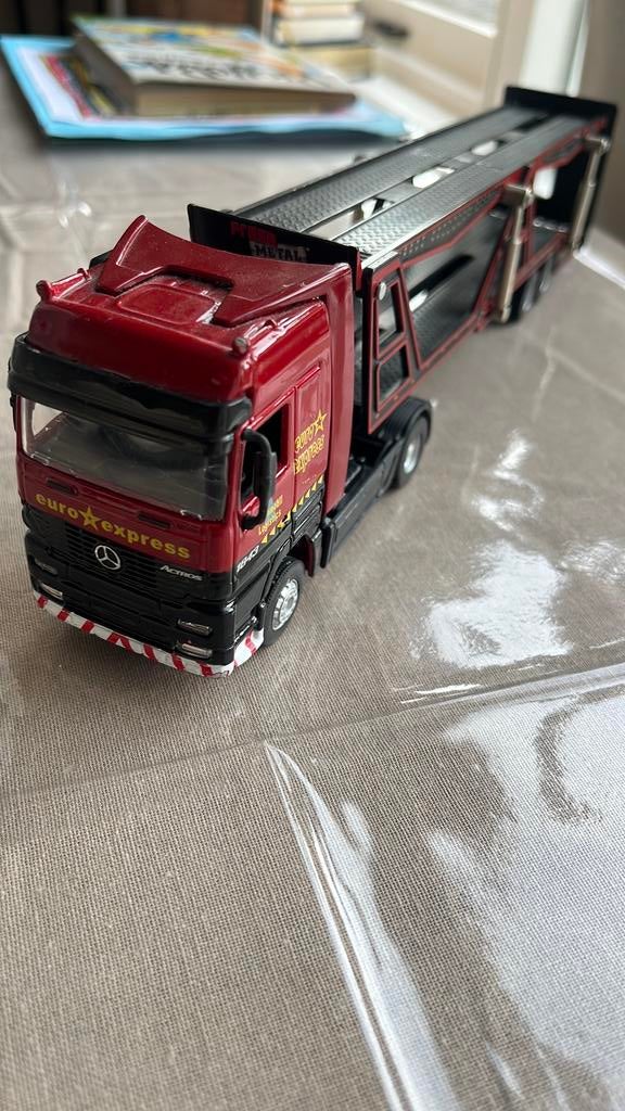 Mercedes Benz Actros 1843, autotransporter 1/50, Ophalen of Verzenden, Zo goed als nieuw, Bus of Vrachtwagen, Wsi
