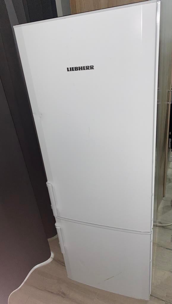 Liebherr koelvries, Witgoed en Apparatuur, Koelkasten en IJskasten, Ophalen, 150 tot 200 liter, Gebruikt, Met aparte vriezer