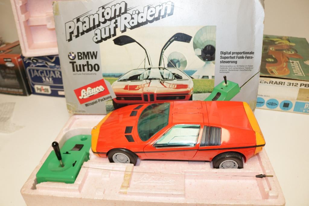 Schuco 351 251 BMW 1:18 grote auto jaren 60 €20, Hobby en Vrije tijd, Modelauto's | 1:18, Gebruikt, Auto, Overige merken, Ophalen of Verzenden