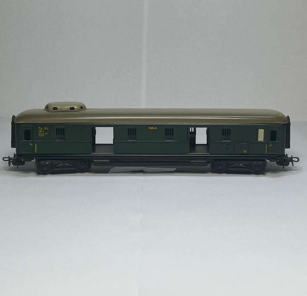 Fleischmann bagagewagon / goederenwagon H0 – groen – vintage, Gebruikt, Wagon, Ophalen of Verzenden, Analoog