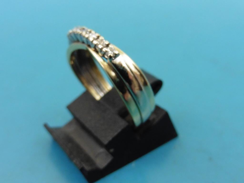 Gouden damesring met briljant                            G92, Gebruikt, Overige kleuren, ., Ophalen of Verzenden