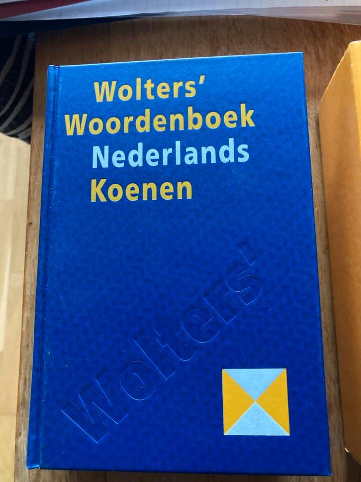 Wolters' Woordenboek Nederlands Koenen, Boeken, Woordenboeken, Gelezen, Nederlands, Koenen of Wolters, Ophalen