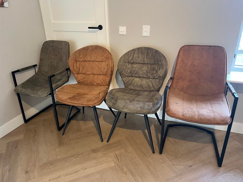 Set van 4 industriële eetkamerstoelen - cognac & antraciet, Huis en Inrichting, Stoelen, Ophalen, Gebruikt, Overige kleuren, Vier
