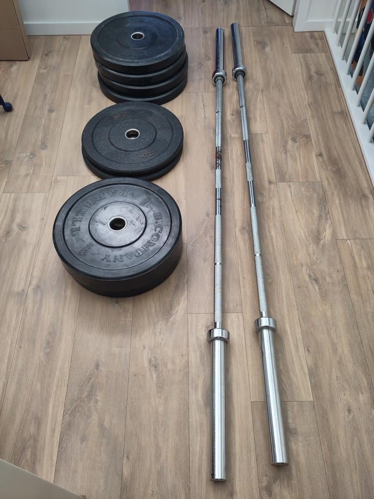 Barbell bumper plates en stangen 50mm, Ophalen, Gebruikt, Rug, Halterschijven