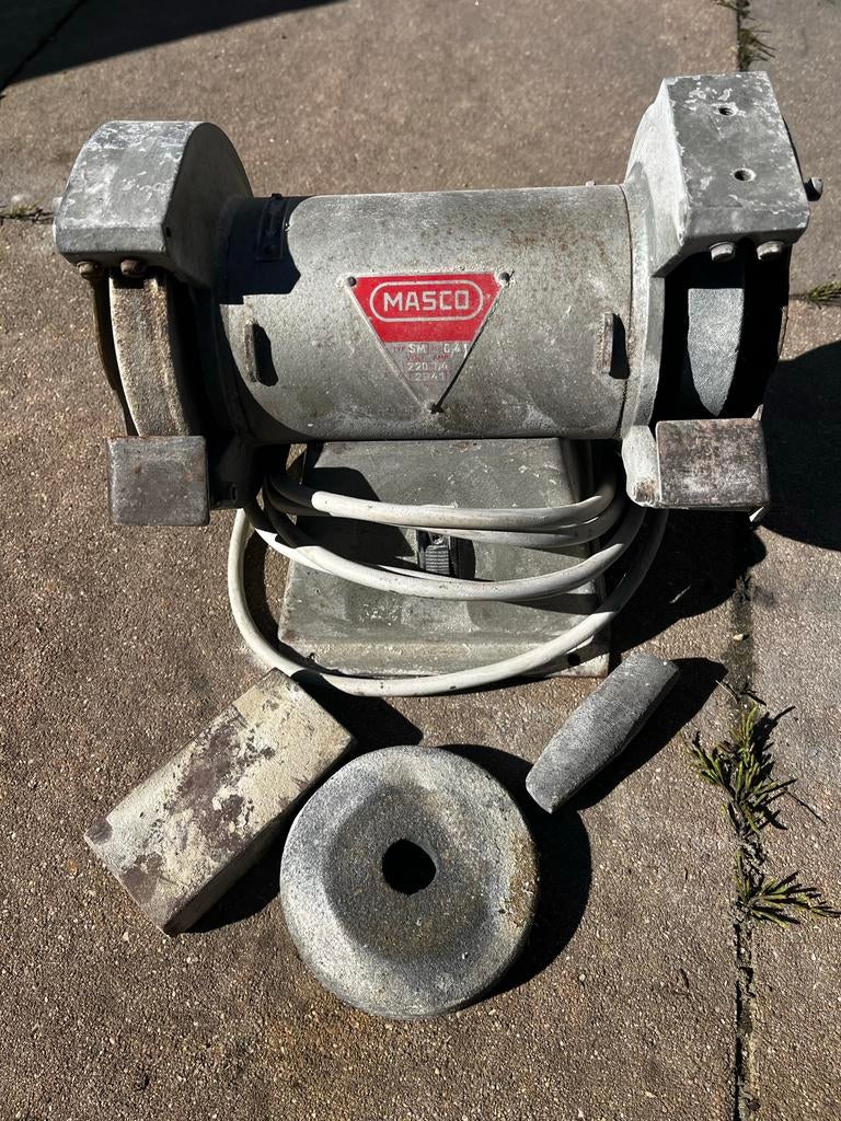 Slijp machine Masco, Ophalen of Verzenden, Gebruikt, Minder dan 700 watt, Werkbankslijpmachine