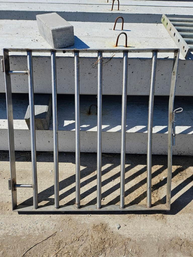 Rvs Trallieraam / Raamrooster