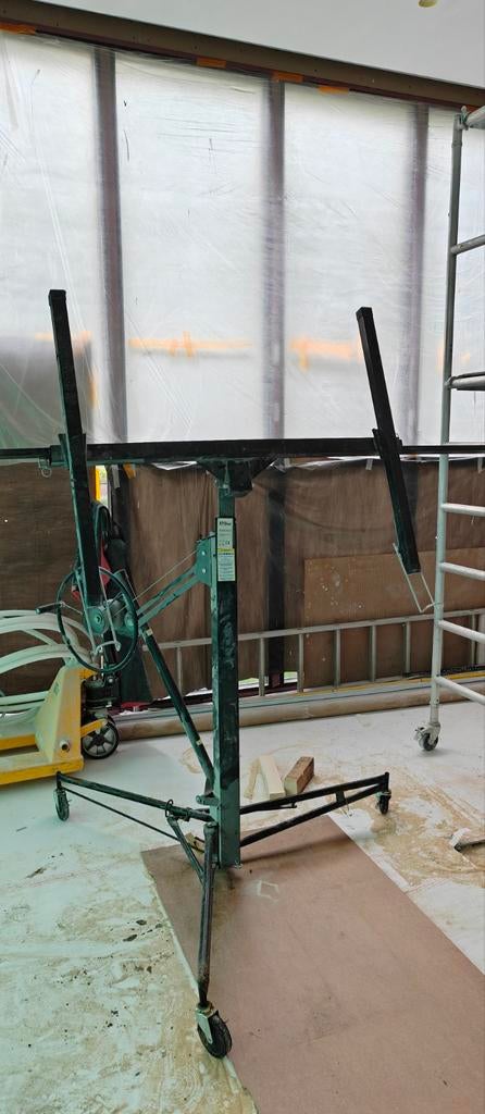 Gipsplaat lift - /+ 3m in hoogte, Ophalen of Verzenden