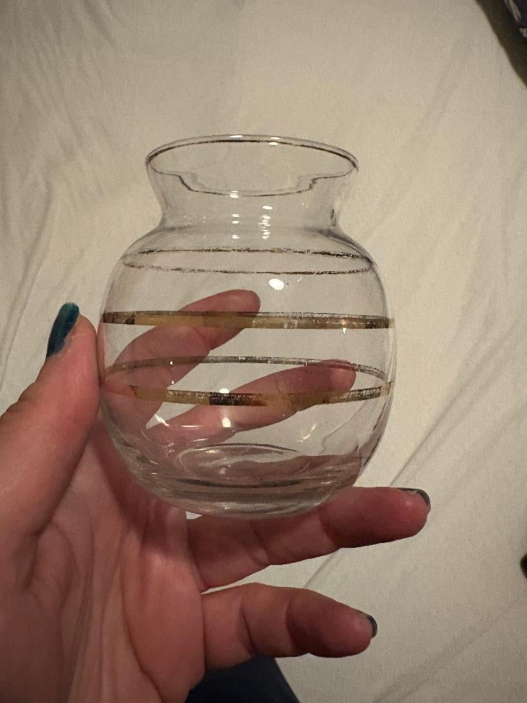 Klein vaasje, Antiek en Kunst, Antiek | Glas en Kristal, Ophalen of Verzenden