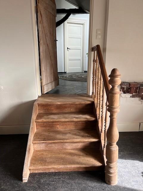 Oude eiken trap, Doe-het-zelf en Verbouw, Ladders en Trappen, Gebruikt, Trap, Minder dan 2 meter, Ophalen
