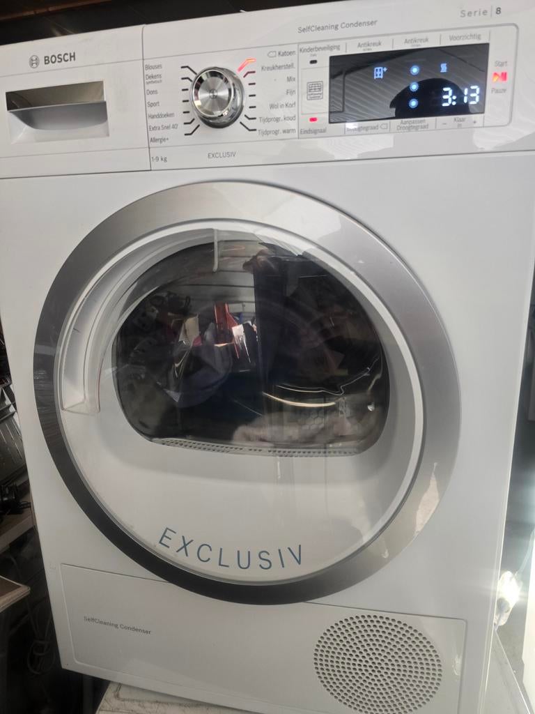 Bosch Serie 8  warmtepompdroger 9 kilo A+++, Anti-kreukfase, 8 tot 10 kg, Ophalen of Verzenden, Zo goed als nieuw