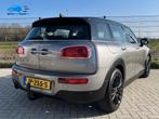 Mini Mini Clubman 1.5 Cooper Business | PANO | PDC | NAVI |, Auto's, Mini, Voorwielaandrijving, 136 pk, Gebruikt, Leder en Stof