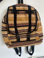 Dr. Martens Rugzak - Gestreept Design, Overige merken, Gebruikt, 25 tot 40 cm, Ophalen of Verzenden