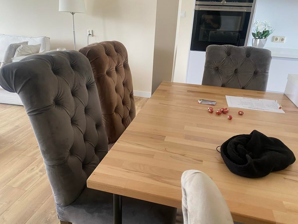 Elegante eetkamerstoelen en bank in perfecte staat, Huis en Inrichting, Stoelen, Ophalen, Twee, Zo goed als nieuw, Stof