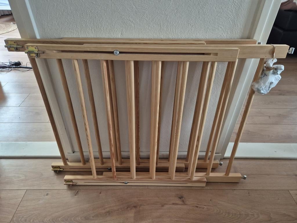 2 Houten kinderhekjes, uitschuifbaar, Ophalen, Gebruikt, Overige typen, 100 tot 115 cm