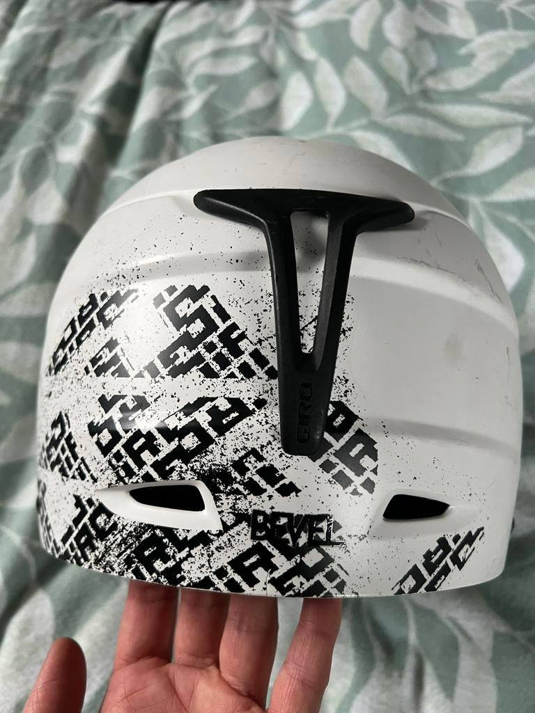 Skihelm Giro wit, Overige merken, Gebruikt, Overige typen, Ophalen of Verzenden