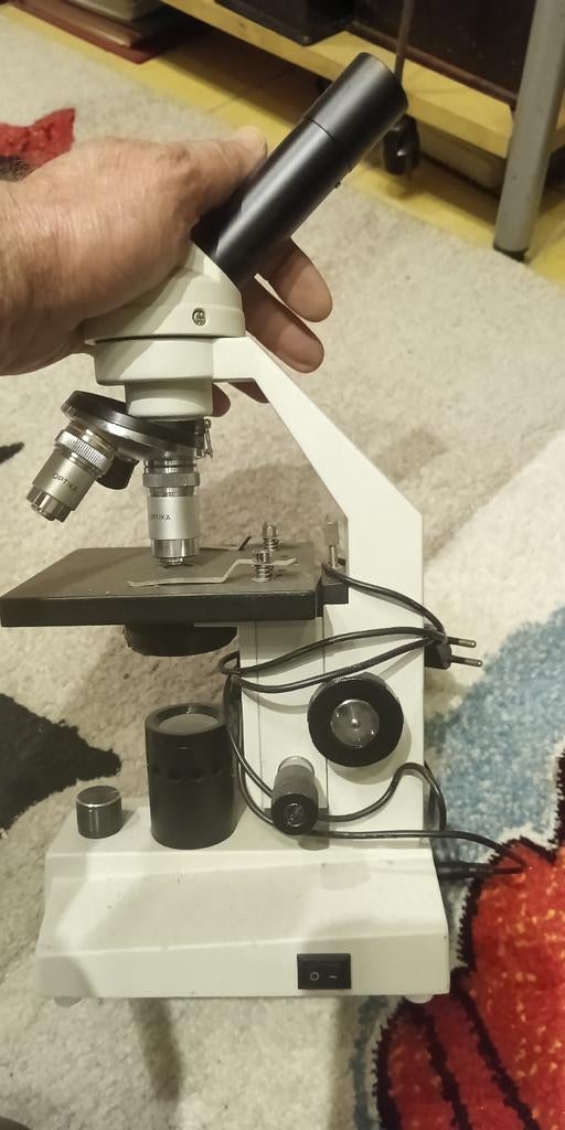 Optika Biologische Microscoop - Ideaal voor Hobby en Studie, Ophalen of Verzenden, Gebruikt, 400x tot 1000x, Biologische microscoop