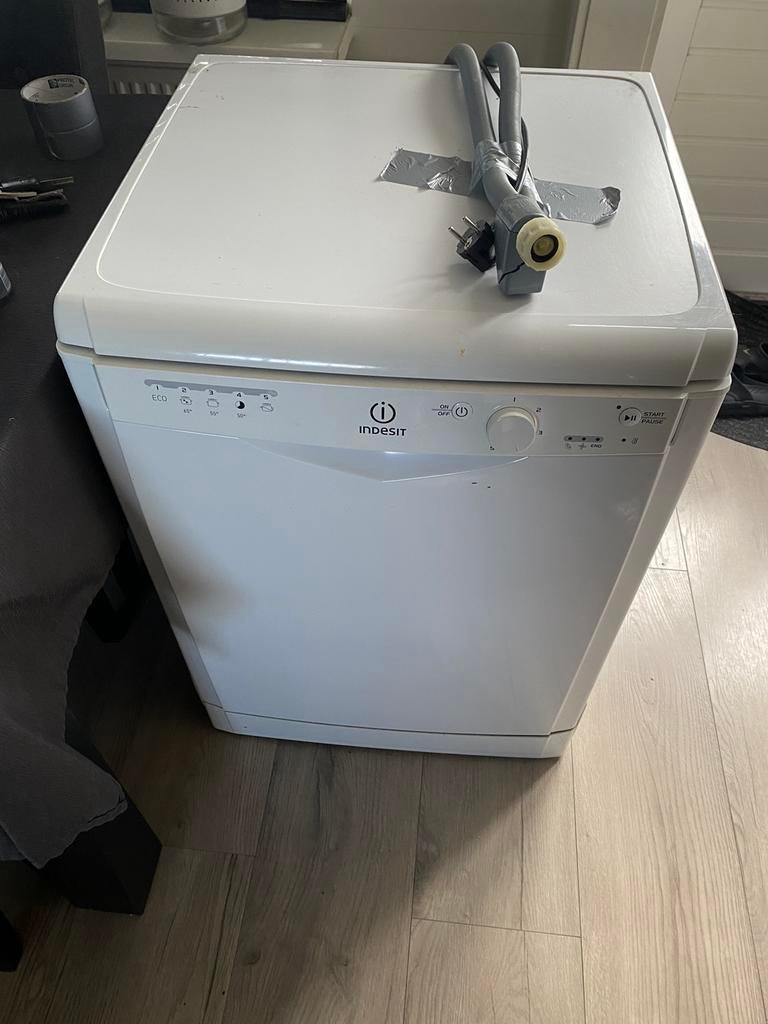 Defecte vaatwasser afhalen., Witgoed en Apparatuur, Vaatwasmachines, Ophalen of Verzenden, Niet werkend