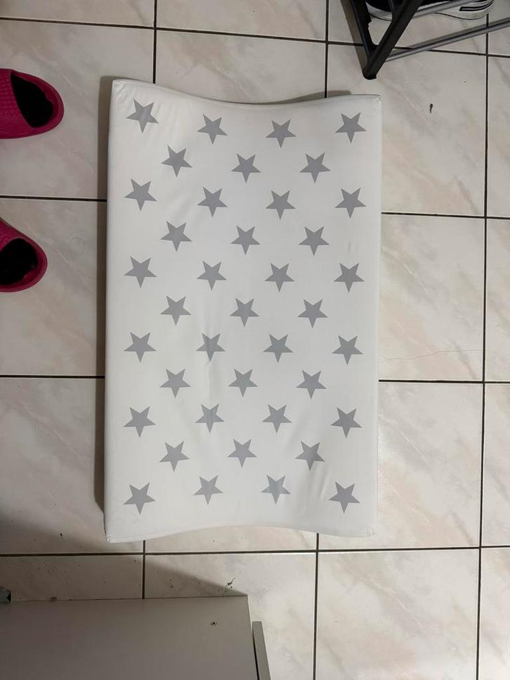 Aankleedkussen met sterrenpatroon gratis af te halen, Kinderen en Baby's, Overige Kinderen en Baby's, Gebruikt, Ophalen