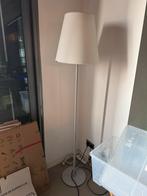 Staande vloerlamp met witte kap, Ophalen, Gebruikt, Metaal, 150 tot 200 cm