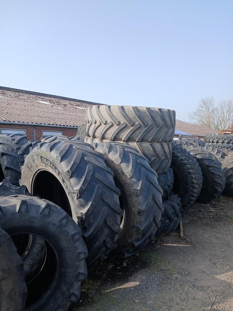 Div  banden, Zakelijke goederen, Agrarisch | Onderdelen | Banden, Velgen en Assen, Ophalen of Verzenden