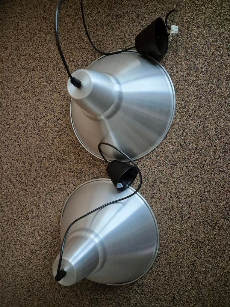 Ikea Foto hanglampen (2 stuks) - Aluminium, Huis en Inrichting, Lampen | Hanglampen, Ophalen, Gebruikt, Industrieel, Modern, Metaal